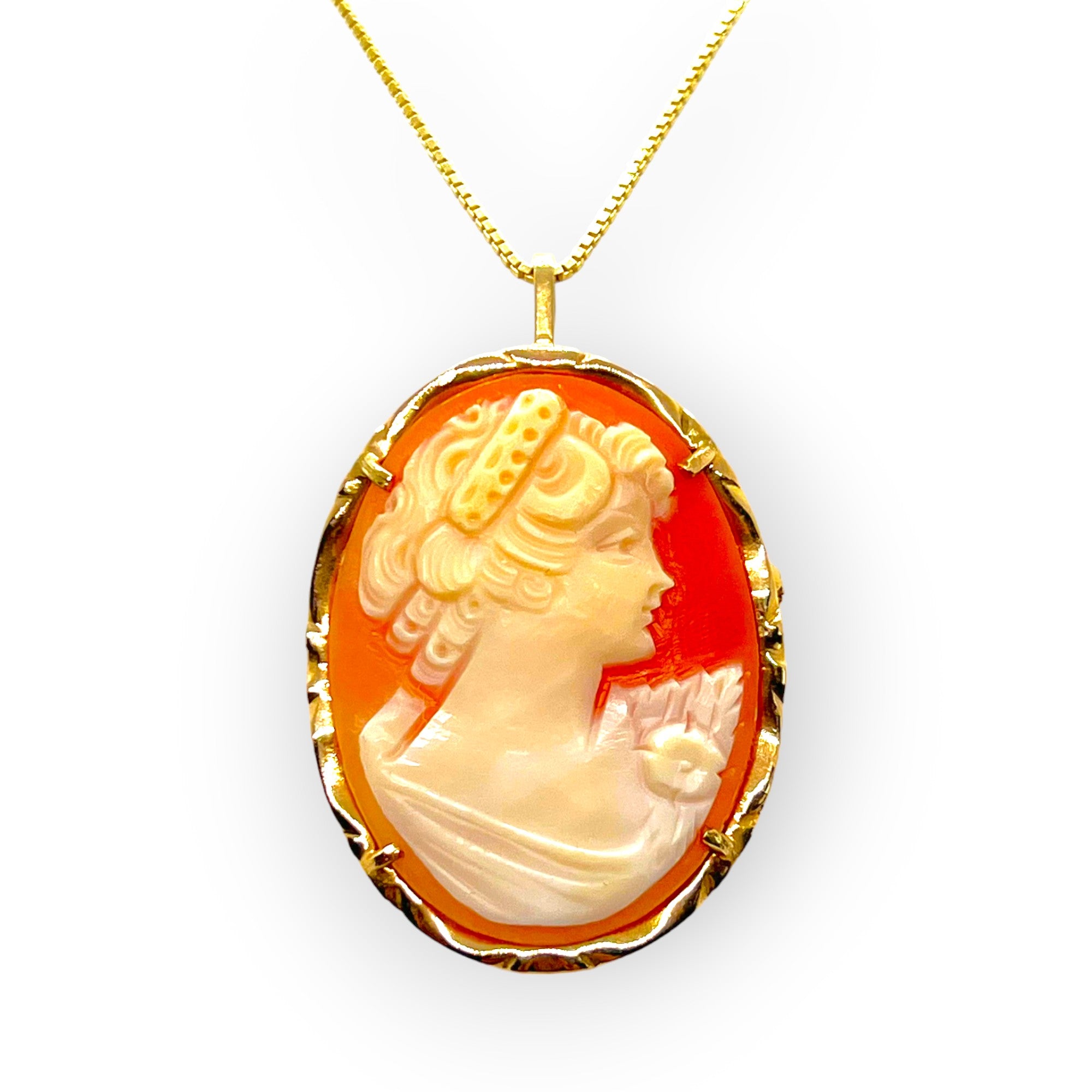 14K Gold "Woman Profile" Conch Shell Cameo Pendant