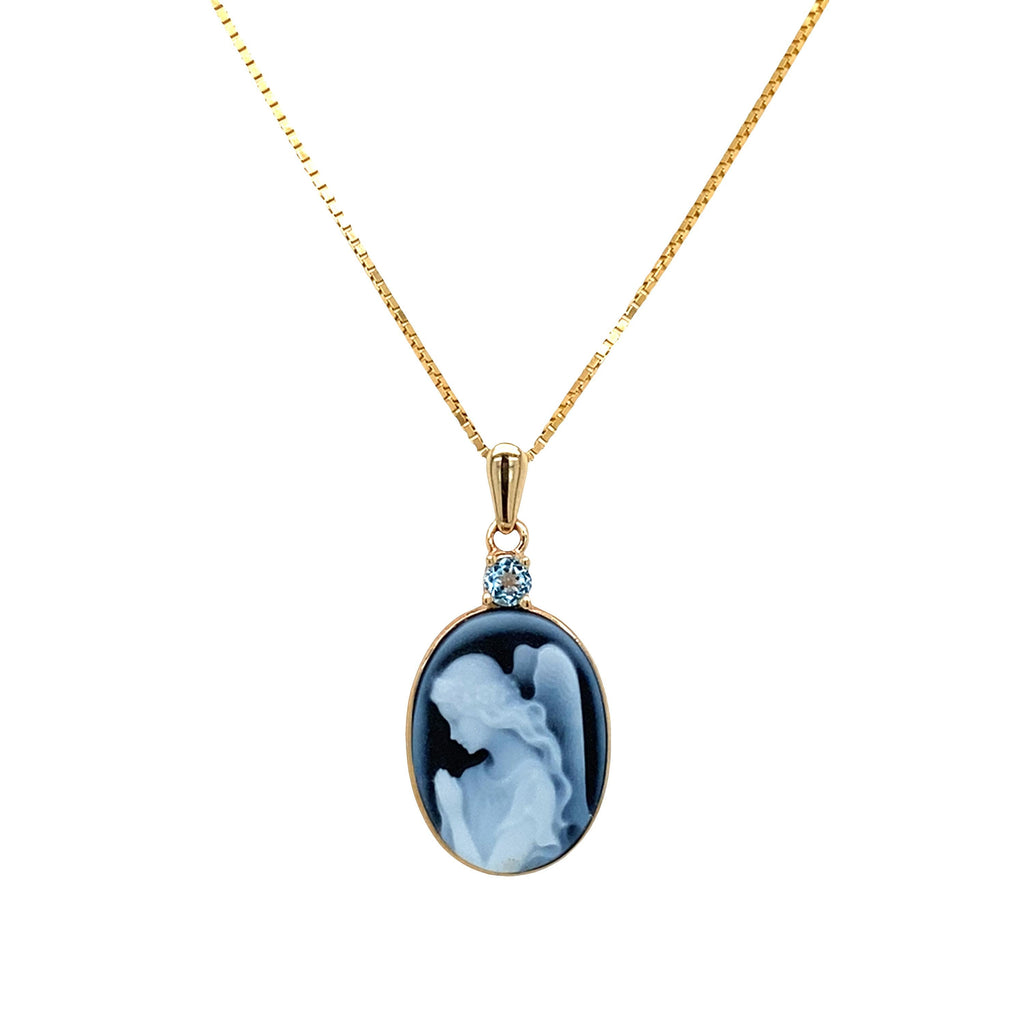 Wings of Love | 10 kt Gold and Birthstone Pendant