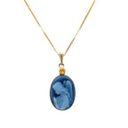 Wings of Love | 10 kt Gold and Birthstone Pendant