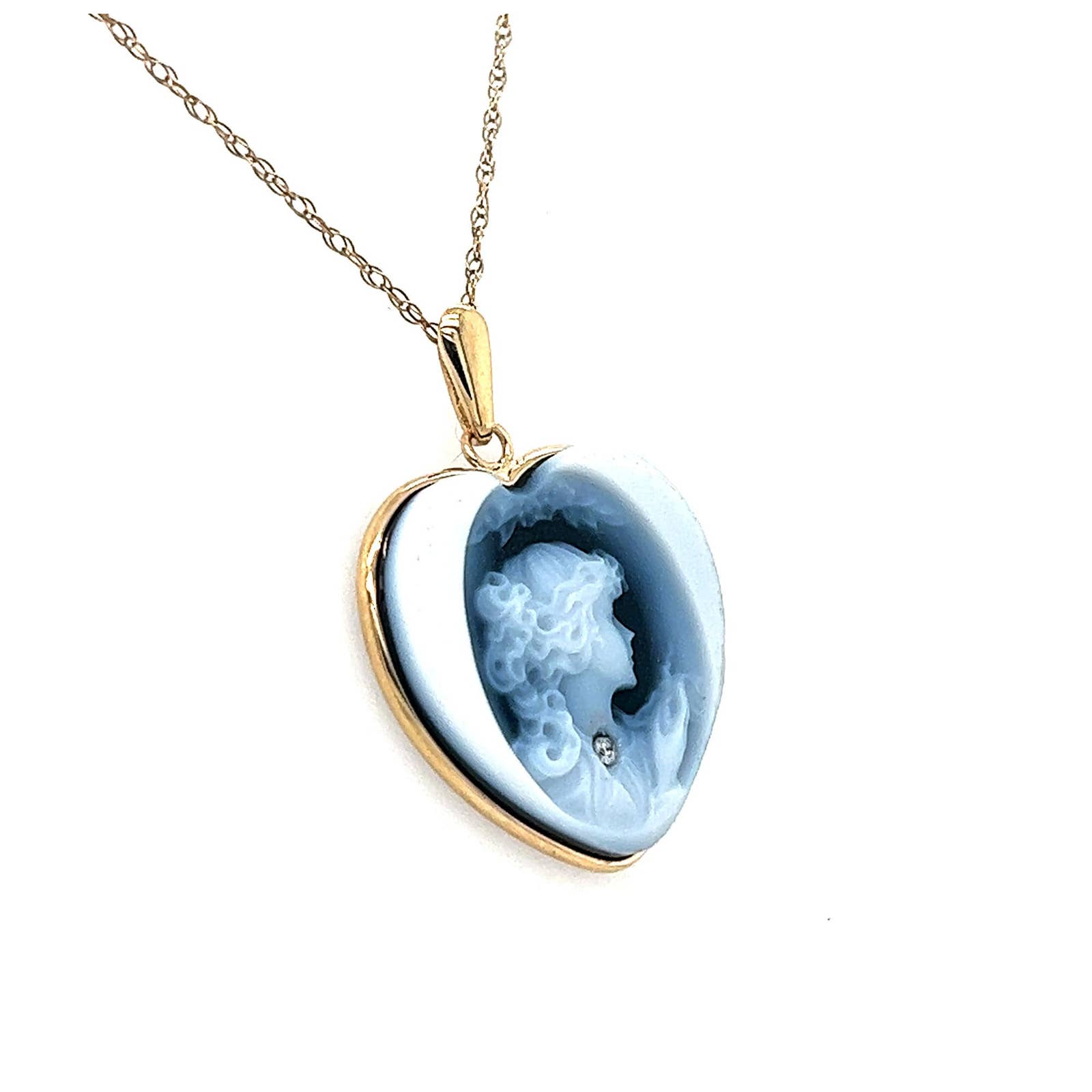 Young Girl | 10kt Gold Heart